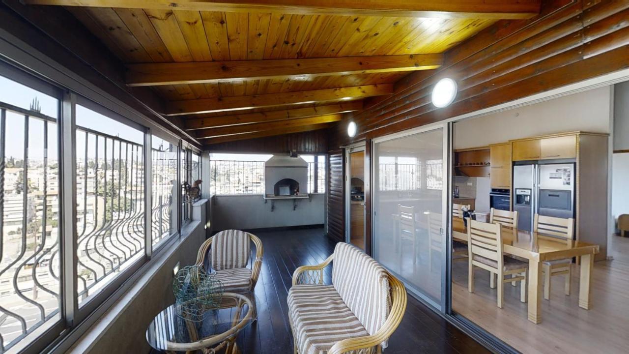 Cozy Wood Apartment With Great View To Nazareth Eksteriør billede